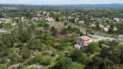 /international/fr/saint-ambroix-languedoc-roussillon-310106827063/