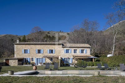 /international/fr/tourrettes-sur-loup-provence-alpes-cote-d-azur-310100578330/?lang=zh-tw