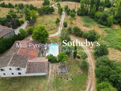 /international/fr/giroussens-midi-pyrenees-310101286997/?lang=en
