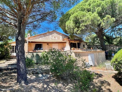 /international/fr/grimaud-provence-alpes-cote-d-azur-310101110662/?lang=fr
