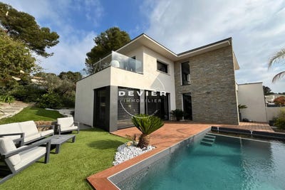 /international/fr/castries-languedoc-roussillon-310100278752/