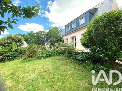 /international/fr/plomelin-brittany-310105012985/