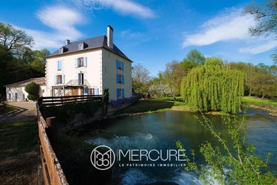 /international/fr/vivonne-charente-310106220480/