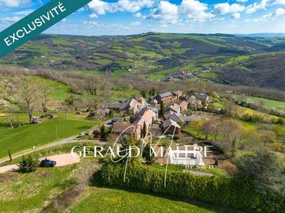 /international/fr/laval-roqueceziere-midi-pyrenees-310107374701/