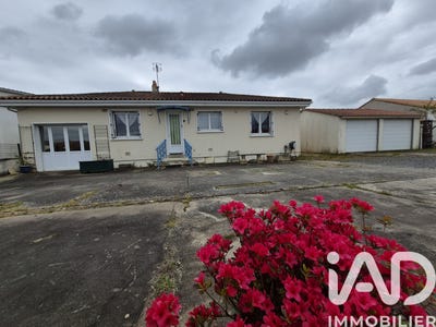 /international/fr/la-creche-calais-310107010479/