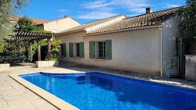/international/fr/autignac-languedoc-roussillon-310106335929/