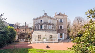 /international/fr/saint-cyr-au-mont-d-or-rhone-310120143067/
