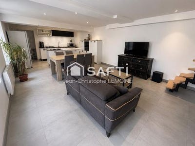 /international/fr/chateau-gontier-sur-mayenne-pays-de-la-loire-310109225714/