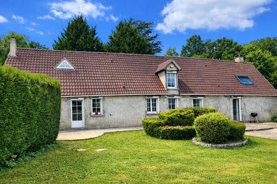 /international/fr/nogent-le-roi-centre-val-de-loire-310108732764/