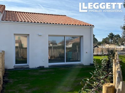 /international/fr/saint-jean-de-monts-pays-de-la-loire-310101081045/