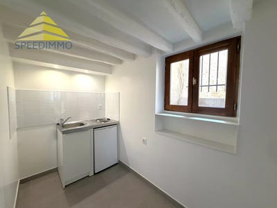 /international/fr/mandres-les-roses-ile-de-france-310108648124/