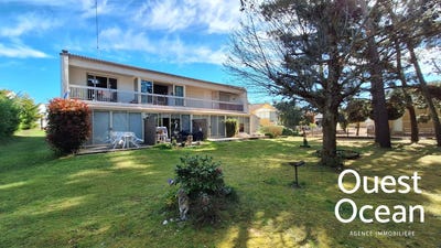 /international/fr/jard-sur-mer-pays-de-la-loire-310107045771/