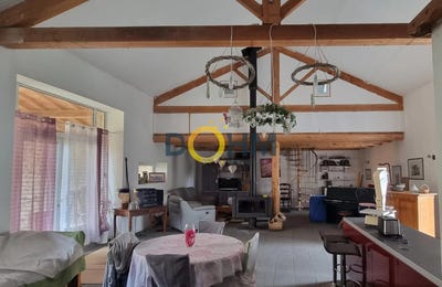 /international/fr/bellevue-la-montagne-auvergne-120096814327/