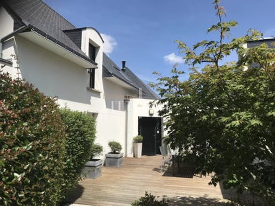 /international/fr/auray-brittany-310084252098/