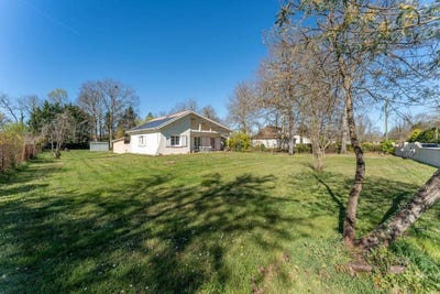 /international/fr/cestas-aquitaine-310107887830/