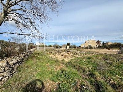/international/fr/gordes-provence-alpes-cote-d-azur-310105911696/