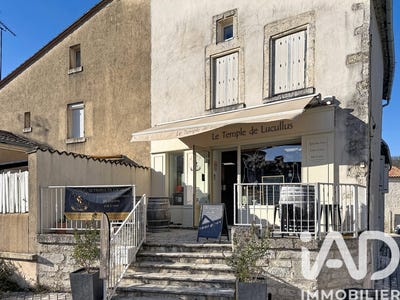/international/fr/champniers-charente-310108049097/