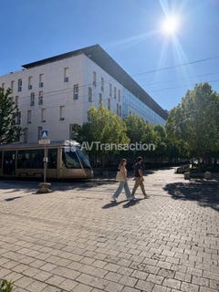 /international/fr/orleans-centre-val-de-loire-310108436242/