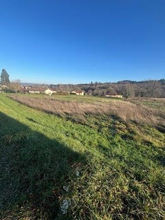 /international/fr/bessines-sur-gartempe-limousin-310104862769/