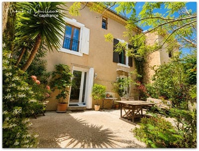 /international/fr/roujan-languedoc-roussillon-310108596563/