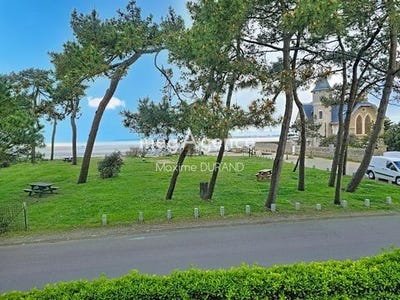/international/fr/saint-brevin-les-pins-pays-de-la-loire-310109151337/