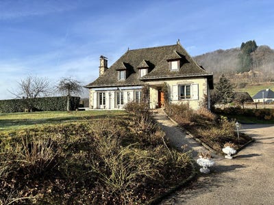 /international/fr/polminhac-auvergne-310107555924/