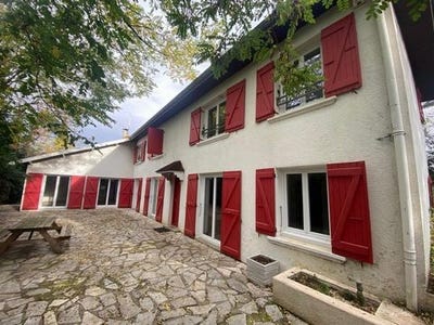 /international/fr/estrablin-rhone-310103428687/