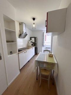 /international/fr/pau-aquitaine-310109226555/
