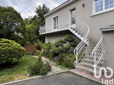 /international/fr/geneston-pays-de-la-loire-310107556664/