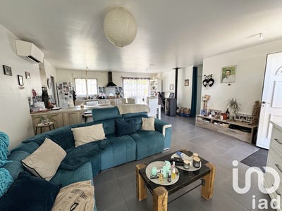/international/fr/saint-martin-du-bois-aquitaine-310100953775/