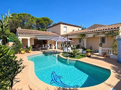 /international/fr/frejus-provence-alpes-cote-d-azur-310119995770/