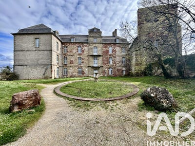 /international/fr/cosnac-limousin-310106426514/