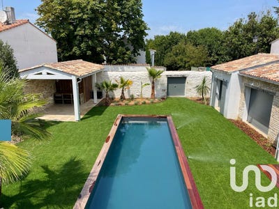 /international/fr/saint-martin-de-re-charente-310100433162/