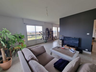/international/fr/angouleme-charente-310099572893/