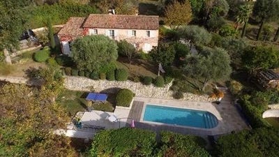 /international/fr/grasse-provence-alpes-cote-d-azur-310101389038/?lang=de