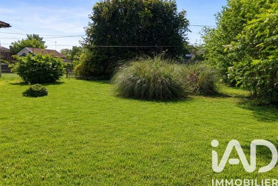 /international/fr/coutras-aquitaine-310106132112/