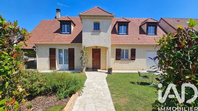 /international/fr/gisors-upper-normandy-310108419567/