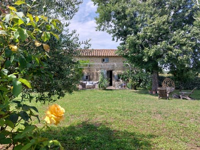 /international/fr/montaren-et-saint-mediers-languedoc-roussillon-310095982090/