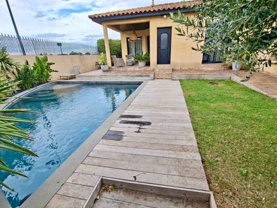 /international/fr/lansargues-languedoc-roussillon-310107837766/