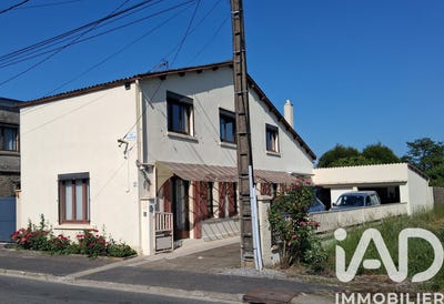 /international/fr/monceau-le-neuf-et-faucouzy-picardie-310108698038/