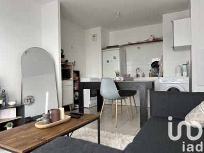 /international/fr/tours-centre-val-de-loire-310098899497/