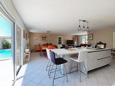 /international/fr/caissargues-languedoc-roussillon-310108405605/