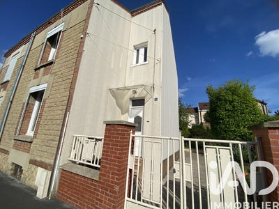/international/fr/charleville-mezieres-ardennes-310108558618/