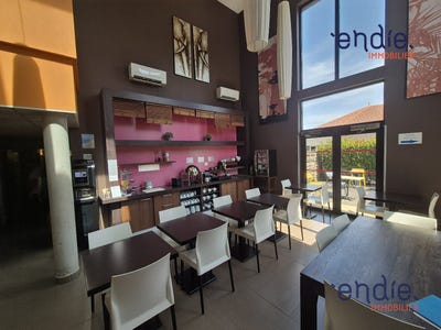 /international/fr/port-saint-pere-pays-de-la-loire-310110418974/