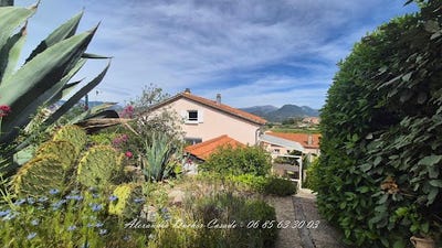 /international/fr/le-poet-provence-alpes-cote-d-azur-310100956162/