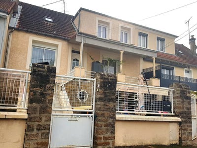 /international/fr/nevers-burgundy-120095559991/