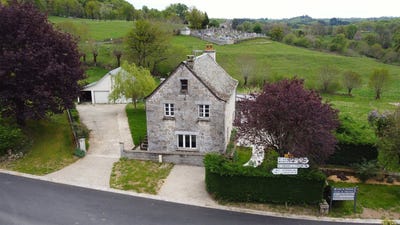 /international/fr/saint-symphorien-de-thenieres-midi-pyrenees-310108246048/