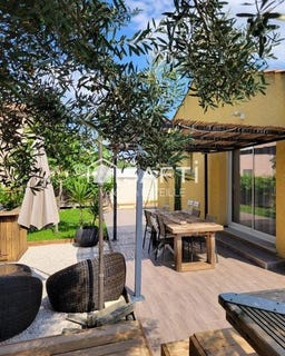 /international/fr/gignac-languedoc-roussillon-310101384902/?lang=en