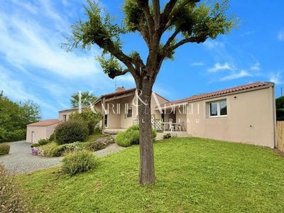/international/fr/longeves-pays-de-la-loire-310108972484/