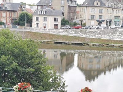 /international/fr/pontoise-ile-de-france-310101388151/